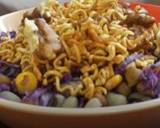 Maggi and Purple Cabbage Crunchy Salad recipe step 1 photo