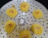 Foto langkah ke 3 dari resep Sagu Keju Semprit (Teflon).