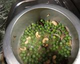 A picture of step 3 of Green peas pulao in pressure cooker.