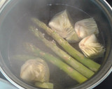 Foto del paso 5 de la receta: Rigatonis rellenos de Brie con salmón y verduras