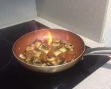 Foto del paso 5 de la receta: Champiñones salteados con tomates cherrys al brandy