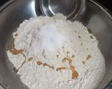 सत्तू स्टफ लिट्टी रोटी (Sattu Stuff Litti Roti ki recipe in Hindi) रेसिपी चरण 1 फोटो
