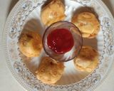 A picture of step 4 of Egg bonda.