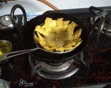 A picture of step 3 of Sprouts Corn Tokri Chaat.