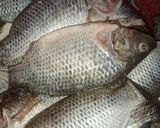 صورة لخطوة 1 من وصفة اكلة سمك بلطي مقلي وارز وسلطه وطحينه 🍚🐟🥗