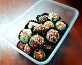 Foto langkah ke 7 dari resep Bola Coklat Biskuit Regal.