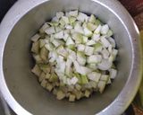 लौकी और मूली की भुजिया(Lauki aur mooli ki bhujiya recipe in Hindi) रेसिपी चरण 1 फोटो