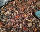 Foto del paso 2 de la receta: Quesadillas sencillas de cuitlacoche y espinacas