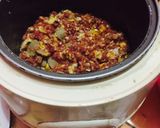 Foto langkah ke 5 dari resep Kornet ala anak kost dengan rice cooker atau kompor bisa.