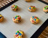 Hình bước làm 4 của món 💚 Cookies Sô Cô La Viên M&M Đủ Màu