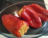Foto del paso 3 de la receta: Pimientos rellenos de arroz y verduras al horno