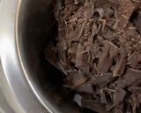 Foto langkah ke 6 dari resep Ultimate Chocolate Dream Cake.