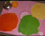 A picture of step 1 of Mate Gujiya.