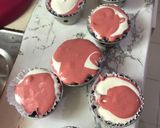 Foto langkah ke 3 dari resep Bolu Kukus Merah Putih.