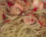 Foto langkah ke 4 dari resep Spicy Shrimp Aglio e Olio Pasta.