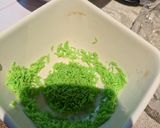 A picture of step 2 of Mint - Virgin -Mojito.