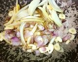 Foto langkah ke 3 dari resep 38. Mie Goreng Ekomie Sayur.