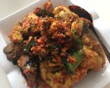 Foto langkah ke 4 dari resep Ayam kuning kemangi.