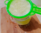 A picture of step 4 of Cucumber lemonade.