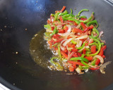 Foto del paso 2 de la receta: Fideos soba con verduras agridulces y picantes