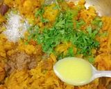 A picture of step 3 of Mooli Sabzi.