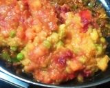 A picture of step 4 of Buttery Creamy pav baji with masala toast pav.