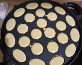 Foto langkah ke 4 dari resep Kue Cubit Matcha.