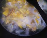 Foto langkah ke 3 dari resep Bayam Kuah Tahu Telur.