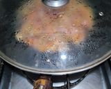 A picture of step 3 of Tawa chicken kaleji.