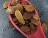 সুজির হালুয়া (Sujir halwa recipe in bengali) রেসিপির ধাপ 3 ছবি
