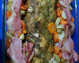 Foto del paso 6 de la receta: Lomo de cerdo ahumado con hierbas y guarnición de verduras