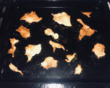 Foto del paso 2 de la receta: Snack de piel de pollo asada y crujiente