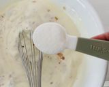 A picture of step 3 of Makhana Raita.