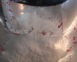 A picture of step 3 of Beetroot buns.