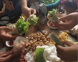 Hình bước làm 4 của món Bún cuốn