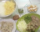 Foto langkah ke 6 dari resep Bakso sapi daging iris.