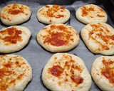 Foto del paso 6 de la receta: Pizzetas de leche 👌😋