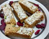 मिल्क केक(milk cake recipe in hindi) रेसिपी चरण 4 फोटो