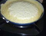 Foto langkah ke 2 dari resep Martabak manis teflon.