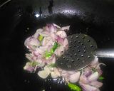 A picture of step 7 of Baked bread pakoda with veggies tadka.