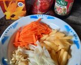 Foto langkah ke 3 dari resep Gurame Goreng Saos Asam Manis.
