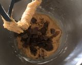 Foto langkah ke 3 dari resep Vegan Chocolate Chip Cookies.