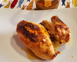 Foto del paso 7 de la receta: Pollo especiado con salsa de yogur y miel