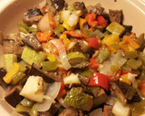 Foto del paso 18 de la receta: Ensalada de pimientos, berenjenas y calabacines al horno