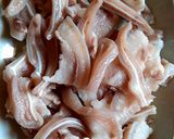 Hình bước làm 1 của món Gỏi xoài tai heo