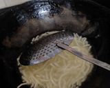 A picture of step 5 of Manchow soup.