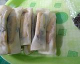 Foto langkah ke 4 dari resep Pisang Coklat Mozarella Roll.