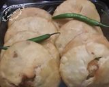 मूंग दाल की खस्ता कचोरी (Moong dal ki khasta kachori recipe in hindi) रेसिपी चरण 6 फोटो
