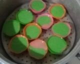 Foto langkah ke 4 dari resep Bolu Kukus Mawar.