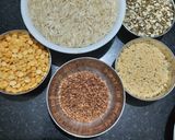 વઘારેલી ખીચડી (Vaghareli Khichdi Recipe in Gujarati) રેસીપી સ્ટેપ1ફોટો